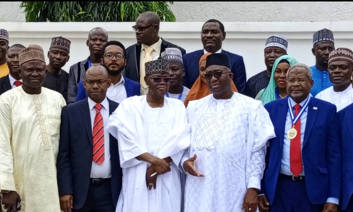 Niger State Deputy Governor, Ahmed Ketso (2nd L) with ICAN President, Tijjani Isah (1st L) in a group photo with other ICAN members.