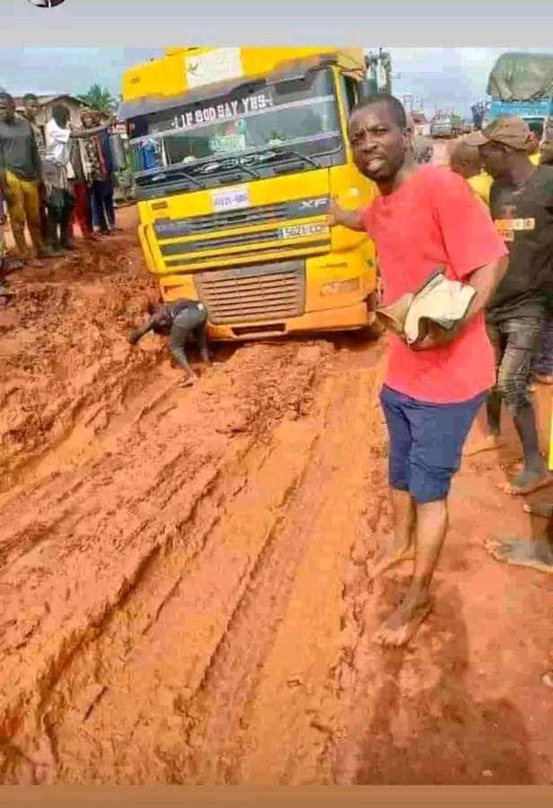 Another failed Federal road in Otukpo.